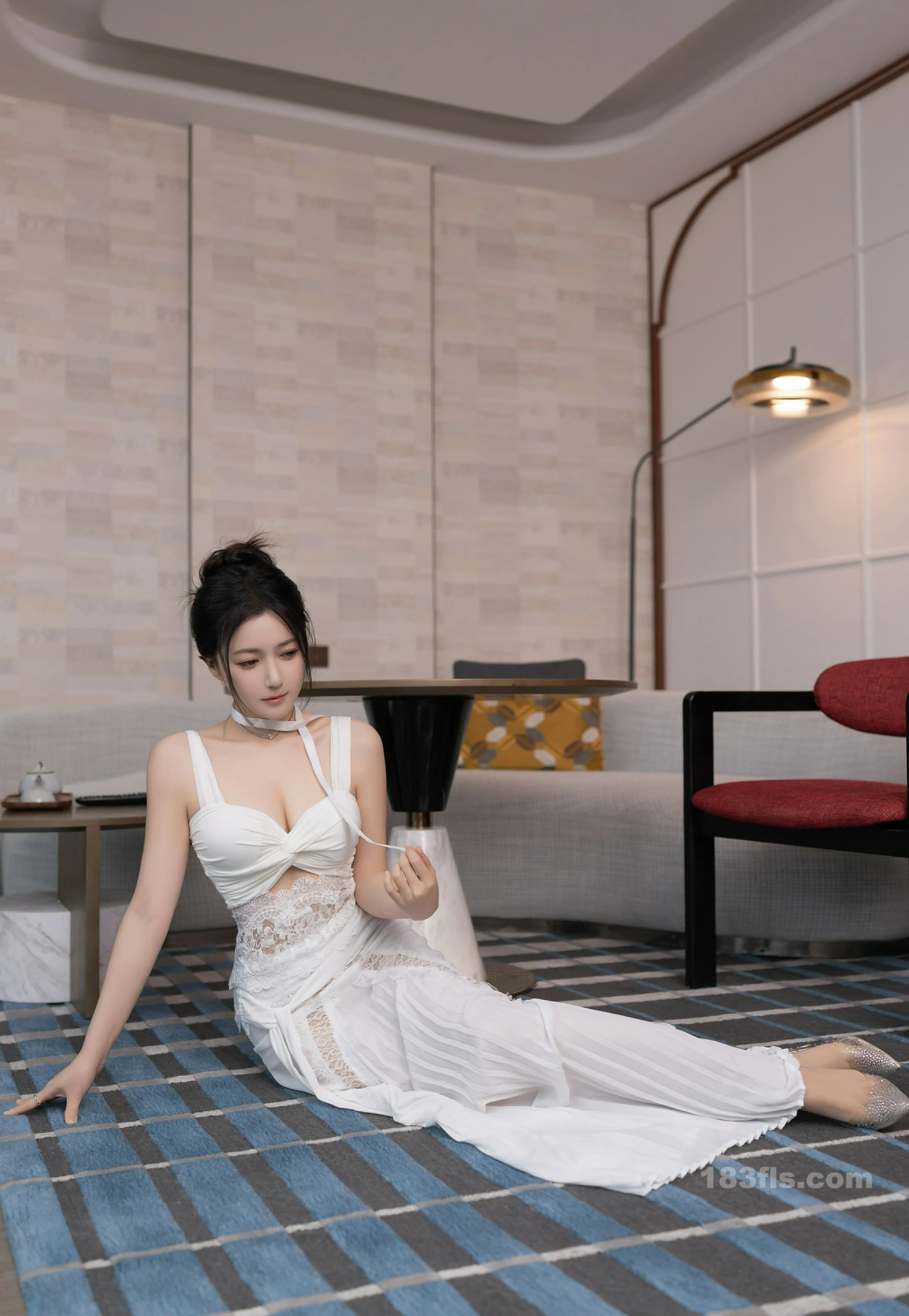 Gallery -         xiuren秀人网 - XiuRen 福利鱼子酱Fish大尺度内购无码流出白裙跳蛋 - 妹妹美 - Sister Beauty -        - image 4