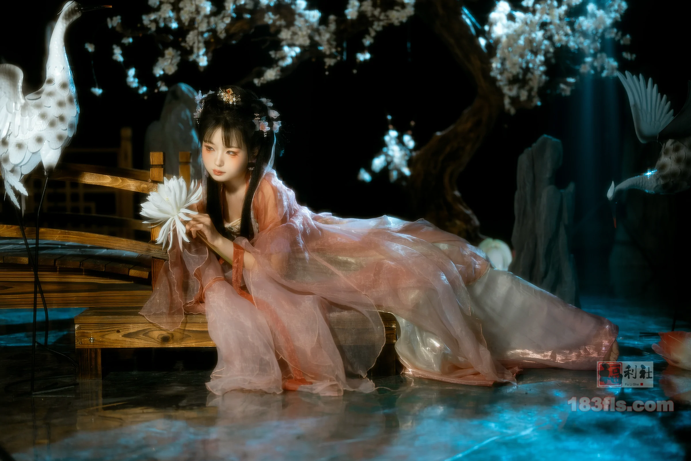 Gallery -         铁手叫兽 - 未公开作品 上 - 妹妹美 - Sister Beauty -        - image 3