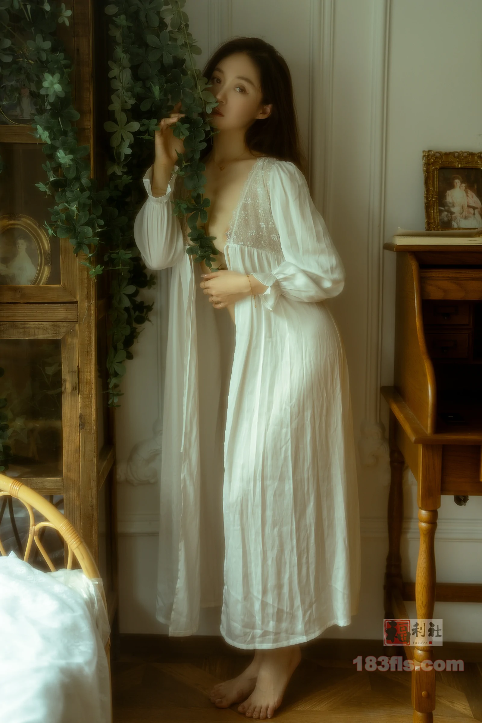 Gallery -         铁手叫兽 - 未公开作品 下 - 妹妹美 - Sister Beauty -        - image 2